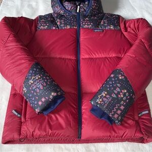 Patagonia Kids' Synthetic Puffer Hoody Winter Jacket NWT Size XXL 16/18